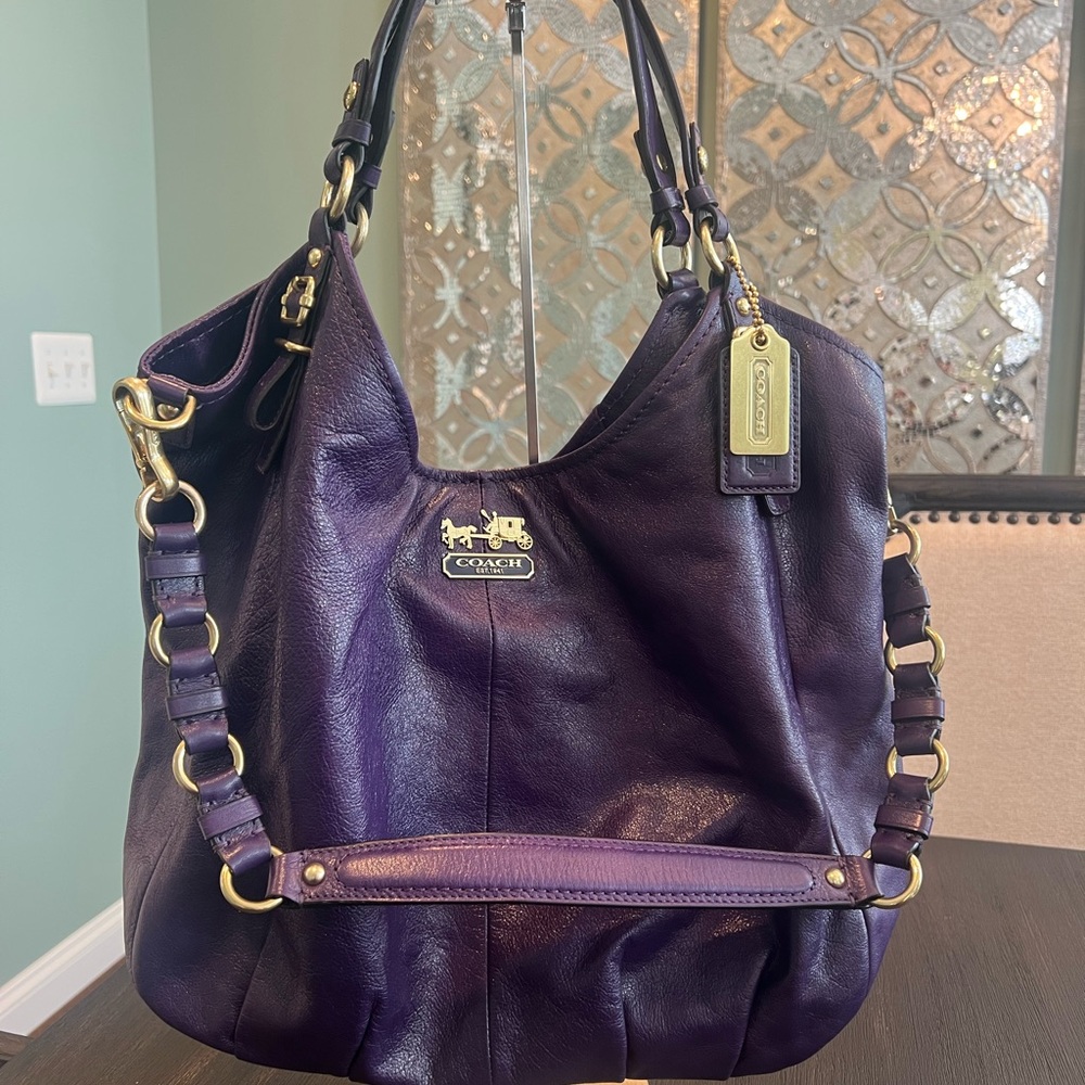 Coach 15958 Madison Purple Leather Large
Convertible Shoulder Bag